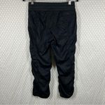 The North Face The‎  Black Aphrodite 2.0 Capri Pants Photo 5