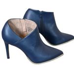 BCBGeneration Women's Hadix Bootie Navy Blue Gold Chain Detail Size 6.5 Siren Photo 4