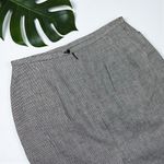 Talbots 100% Irish Linen Skirt in Mini Houndstooth Photo 4