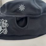 Athleta  hat with ponytail hole black
Nwt Lycra lightweight Photo 2