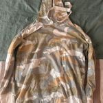 Aerie Camo sweatshirt Photo 1