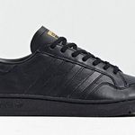 Adidas  Black on Black Team Court Sneaker Mens 7/ Womens 9 Photo 0