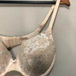 Victoria's Secret Pushup Bar in Floral Lace Cream & White 34D Photo 1