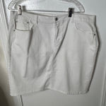 Jaclyn Smith  White Denim Skirt Photo 0