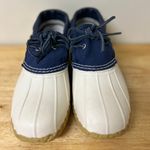L.L.Bean Women’s  Duck boots size 10M Photo 2