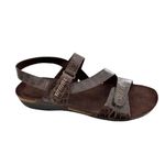 Easy Street Women's Winnie Slip-On Casual Flat Sandals Brown Size 9.5M Photo 6