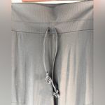 Athleta 2X Straight Leg Pocketed Athletic Pants in Black Photo 3