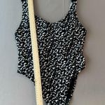 Calvin Klein Women's Black and White One-Piece Swimsuit - Size Medium Photo 6