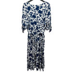 Acting Pro Navy and White Floral Knit V Neck Short Sleeve Dress by Size 1X Photo 7