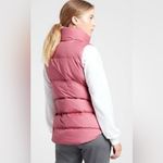 Athleta Eros Pink Puffer Downtown Vest New Without Tags Size S Photo 2