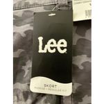 Lee  Skort w/Inner Shorts Women's 16 / M Gray Camo Stretch Regular Fit Mid Rise Photo 6