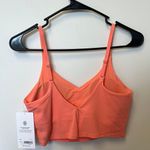 Athleta NWT Elation V Neck Crop Photo 2