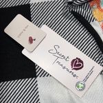 secret treasures  small (4-6) women’s easy fit super soft knit checker board top Photo 3