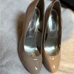 Steve Madden woman’s cream colored heels size 10 Photo 3