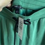 Torrid  Women’s‎ Olive Green Relaxed Fit Active Cupro Pocket Joggers Size 3X NWT Photo 9
