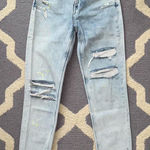Bershka  Distressed Mom Jeans Photo 0
