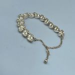 Vintage white leaf shaped link heat set choker White Photo 2