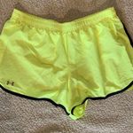 Under Armour Fitted Heat Gear Short Photo 0