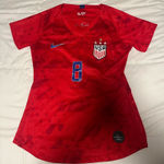 Nike  USWNT Julie Ertz Jersey Photo 0