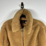 Urban Outfitters  UO‎ Cropped Teddy Jacket Fleece Deep Pile Sherpa Brown Size XS Photo 2