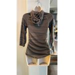 Nike NWOT hooded Dri-Fit 3/4 sleeve top. Sz XS Photo 3