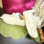 Nike Air Max Motion LW ‘White’ Women’s Size 7.5 Photo 5