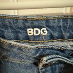 BDG  Mid-Rise Shortie Regular Wash Denim Cuffed Shorts Photo 5