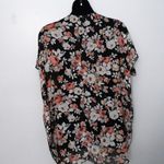 Vibe sheer floral cover up Size XXL Photo 3