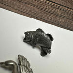 Large Mouth Bass Fish Lapel Pin Bird Brooch Pewter Tone Lot Of 2 Silver Photo 3