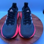 Adidas  women’s size 6 Photo 1