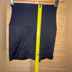 Yogalicious Lux black biker shorts woman’s size XS Photo 4