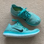 Nike  Free RN Flyknit Textured Sneakers Teal 831070-307 Women’s Size 8.5 Like New Photo 3
