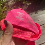 Reebok  Womens Sports Bra Size‎ XS Space Dye Neon Pink Crop Top Strappy Pads Photo 2