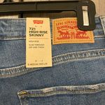 Levi's NWT Levi 721 High Rise Skinny Photo 1