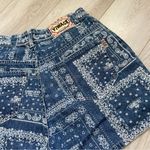 True VIWACE Jeans Vintage Bandana Patchwork Patterned Denim Shorts Blue Photo 4