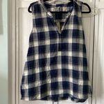NWT Bass blue plaid blouse. Sleeveless, v Photo 0