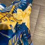 Cupshe Twist Cutout One Piece Swimsuit Photo 5