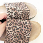 Munro  Leopard Print‎ Elastic Slide Sandals Women’s Size 9.5 WW Comfort Shoes EUC Photo 5