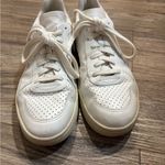 VEJA Women's White and Pink Casual Sneakers Photo 1