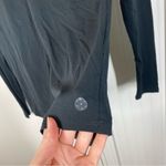 Lilly Pulitzer  UPF 50+ LUXLETIC WESTLEY LONG SLEEVE TEE ONYX black size‎ xxs Photo 2