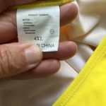 Bright high waisted bikini bottoms Size undefined Photo 1