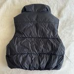 American Eagle Cropped Reversible Puffer Jacket Photo 3