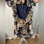 Selfie Leslie  Blue floral Romper size‎ medium Photo 5