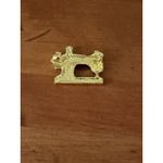 Vintage Black And Gold Sewing Machine Brooch NWOT Classic Craft Theme Pin Photo 9