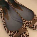 Theory women leopard ballet flats shoes US 6.5 Photo 6