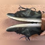 Vionic EUC  Women’s 8.5 Brisk Miles Lace Up Sneaker  See Pictures Photo 4