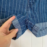 NWOT | Women’s regular waist striped denim shorts — size 4‎ Blue Photo 1