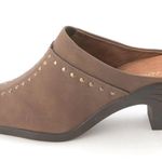 Aerosoles  Apple Sawce Taupe Leather Mules Women’s Size 9 Rivet Detail Fall Vibes Photo 8