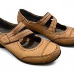 Naturalizer  N5 Comfort Sz 7W Brown leather Women’s Mary Jane Shoes Velcro Strap Photo 0