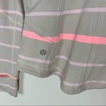 Lululemon  Forme Jacket Cuffins Pop Stripe Heathered Dune 4 Photo 7